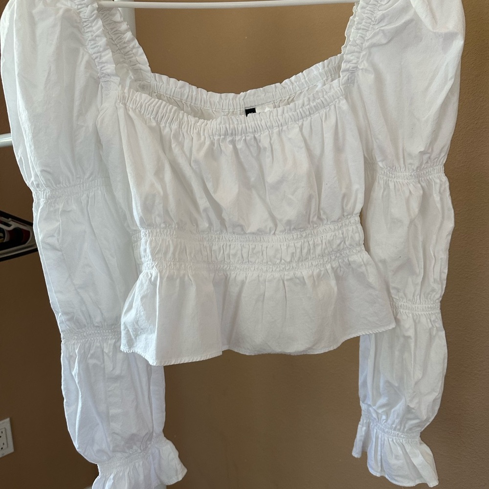 Divided White Puff Sleeve Smocked Blouse